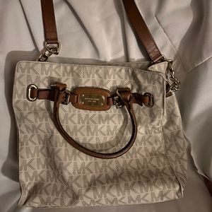 Almost new beautiful condition